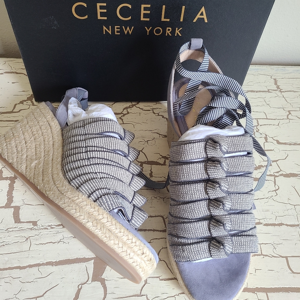 NEW W/Flaw Cecelia 8 Serena Off Denim Faded Jeans